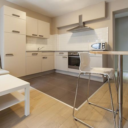 Madou City Center Apartment Брюссель Номер фото