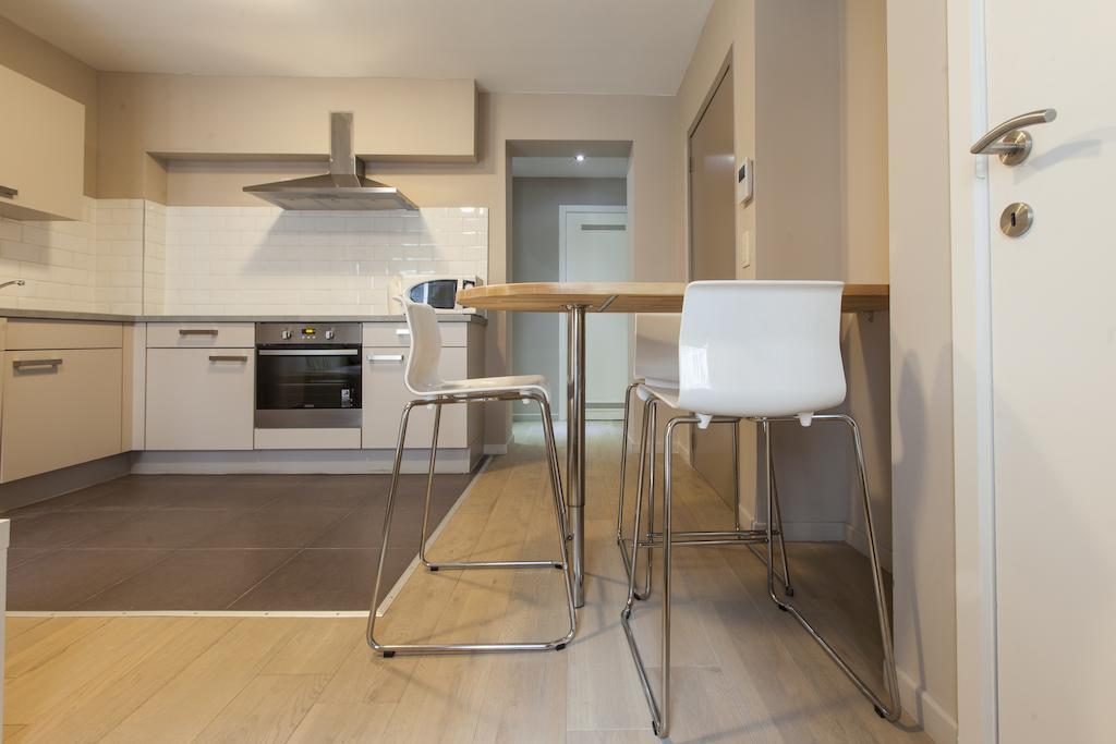 Madou City Center Apartment Брюссель Номер фото
