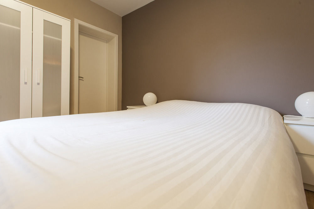 Madou City Center Apartment Брюссель Экстерьер фото